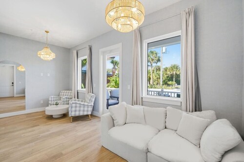 Hotel Vecina - Suite 7 - Playa |Pool and Beach!