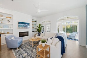 Smart TV, fireplace - Ocean View Getaway - Ocean views + game room! (St. Augustine)