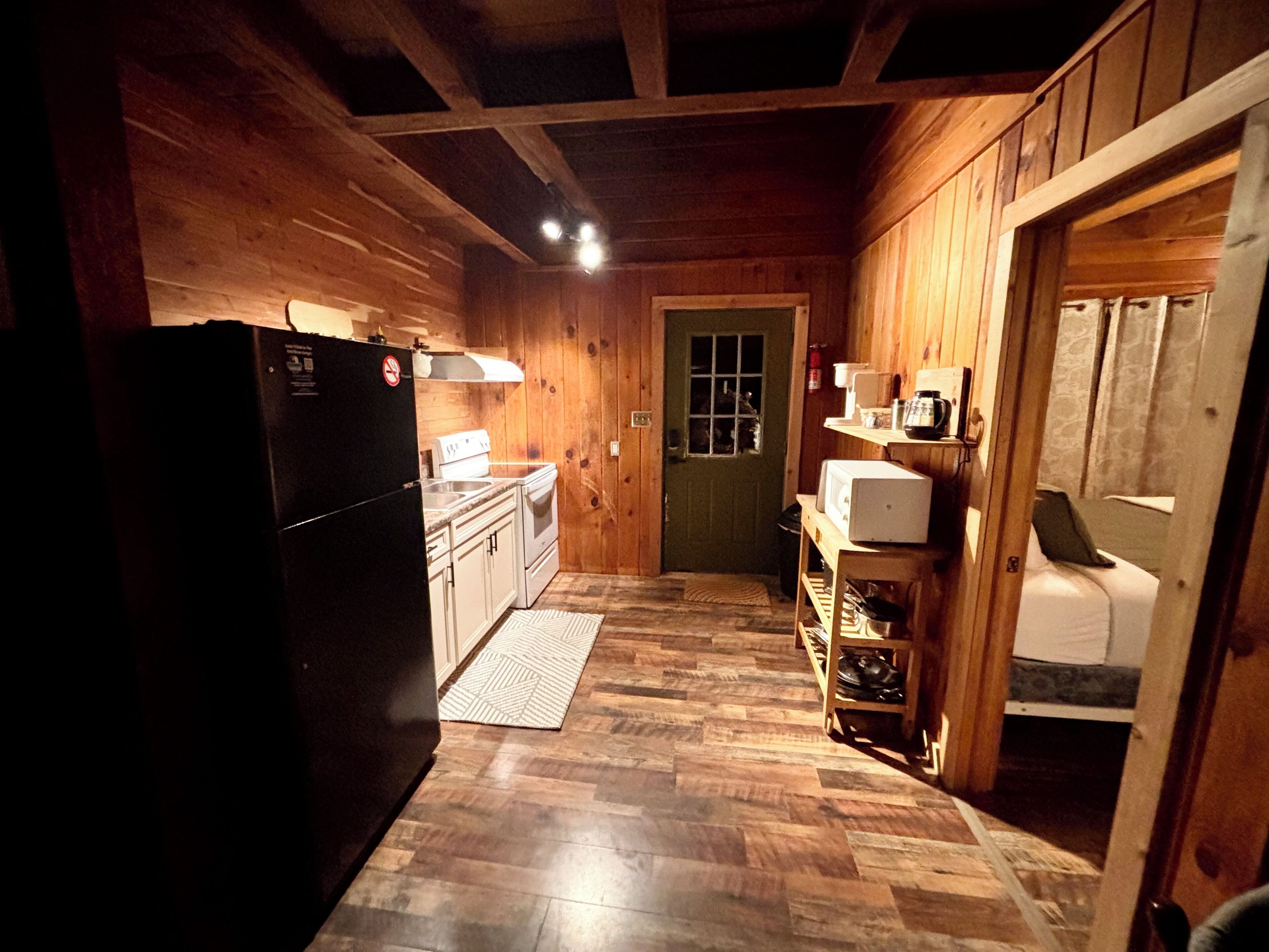 Reisekinderbett, kostenloses WLAN, Bettwäsche