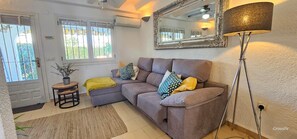Living area - Bannys (Poblets (els))