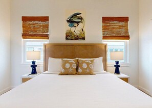 4 bedrooms, free WiFi, bed sheets - Shared Heated Pool, Pickleball courts, Walk to the Beach, Pet Friendly (Port Aransas)