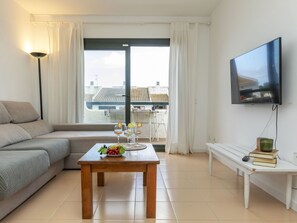 TV - Coto Faisán Sun & Nature by Interhome (Pals)