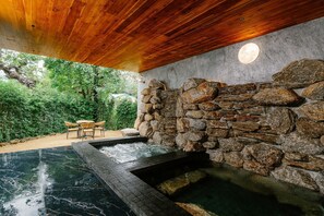 Turkish bath - Khanom Station 549 (Khanom)