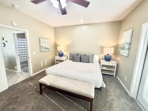 4 chambres, fer et planche à repasser, Wi-Fi gratuit, draps fournis
