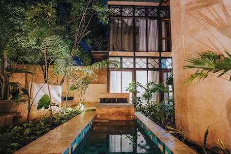 CIGNO Mejorada Hotel Boutique