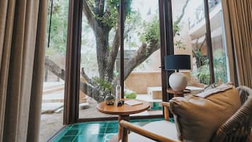 Garden Junior Suite with plunge pool | Vue sur le jardin