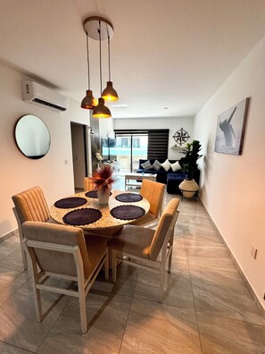 Dining - Spacious 2 bedroom apartment in pleasant Mazatlán with 9 albercas (Mazatlán)