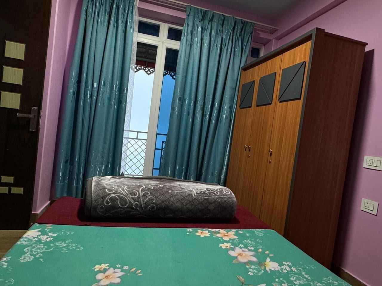 Kamar Double Deluks, pemandangan gunung | Meja kerja dan Wi-Fi gratis