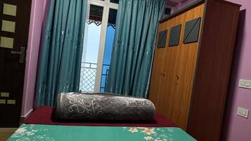 Kamar Double Deluks, pemandangan gunung | Meja kerja dan Wi-Fi gratis