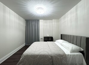 Internet, bed sheets