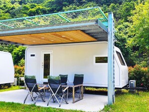 Front of property - Lands & Stream Resort Park (New Taipei City)