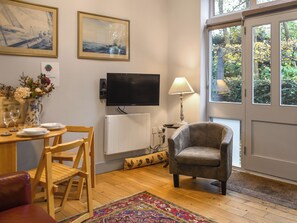 TV - The Coach House - UK50884 (North Walsham)