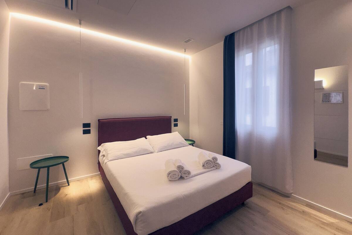 Double or Twin Room | Desk, free WiFi, bed sheets