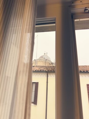 Camera Matrimoniale con Bagno Privato | Desk, free WiFi, bed sheets