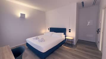 Camera Matrimoniale con Bagno Privato | Una scrivania, Wi-Fi gratuito, lenzuola