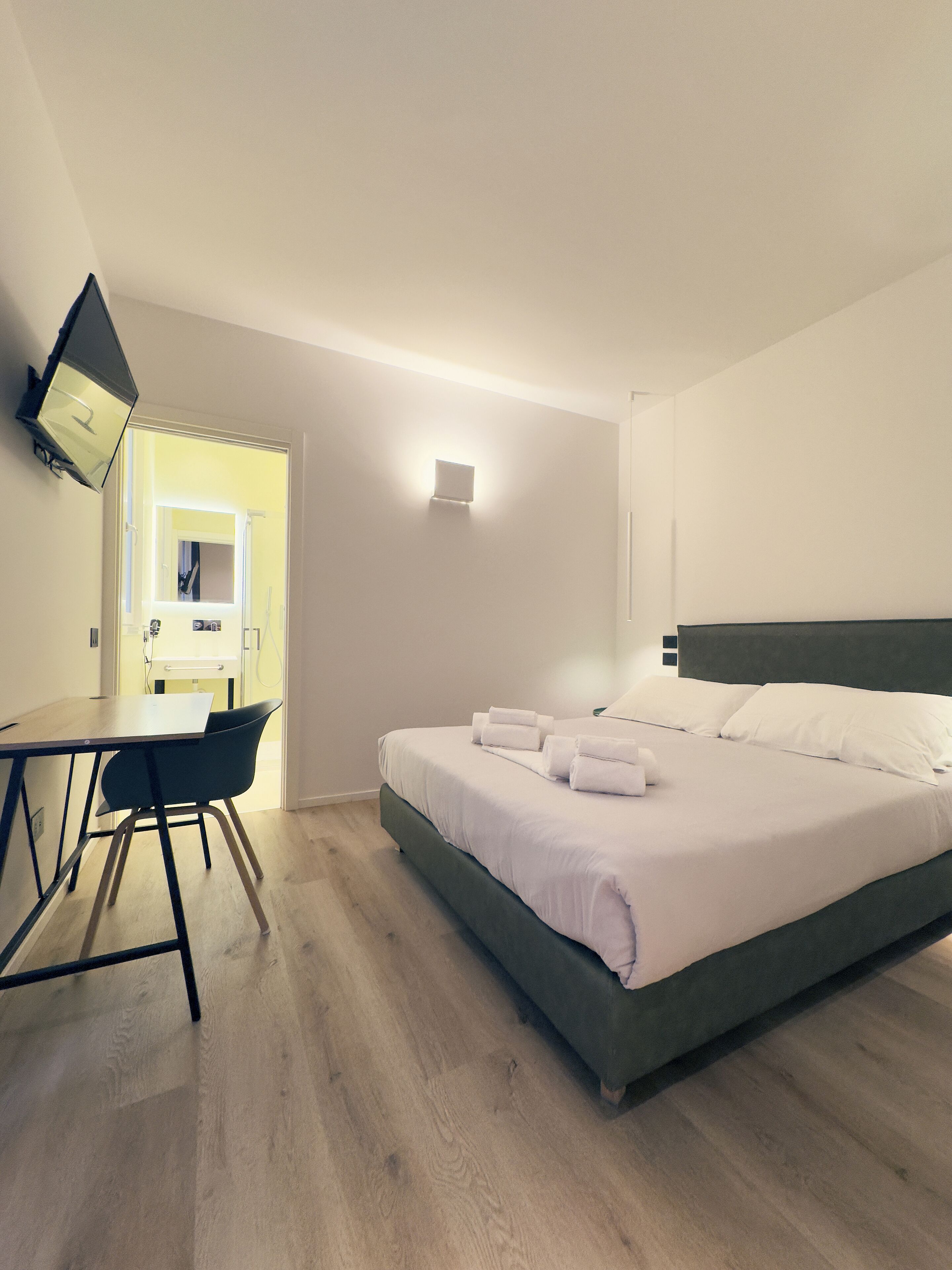 Camera Matrimoniale con Bagno Privato | 書桌、免費無線上網、床單