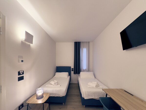 مكتب وواي فاي مجانًا