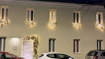 Camera Doppia con Letti Singoli con Bagno Privato | Desk, free WiFi, bed sheets