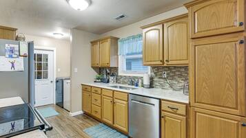 Fridge, microwave, dishwasher, coffee/tea maker