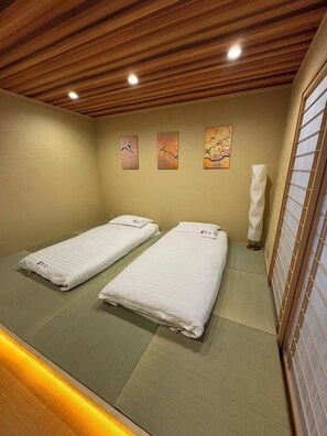 Free WiFi - SUN WARM HOUSE (Osaka)