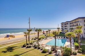 Pool - Steps to Shore: Ormond Beach Condo w/ Pool Access! (Ormond Beach)