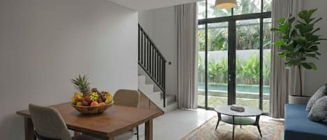 TV connectée de 55 pouces avec chaînes numériques