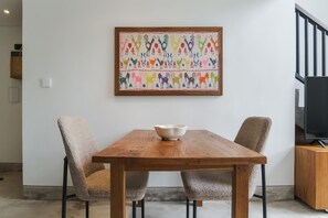 Dining - SUNSET-LOFT Seminyak (Seminyak)