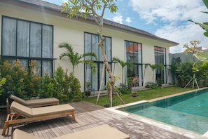 Piscina externa
