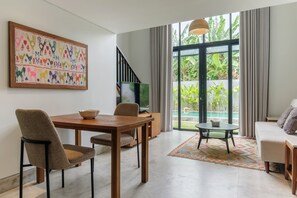 Superior Double Room | Living room