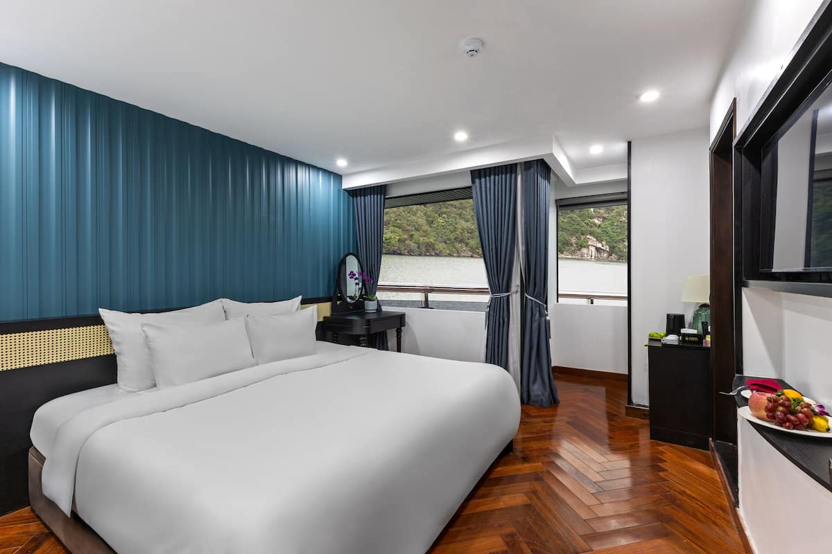 خزنة داخل الغرفة وواي فاي مجانًا