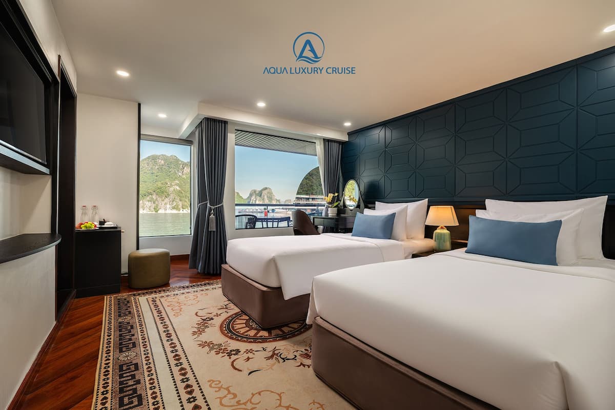 Suite, Balcony, Sea View | In-room safe, free WiFi