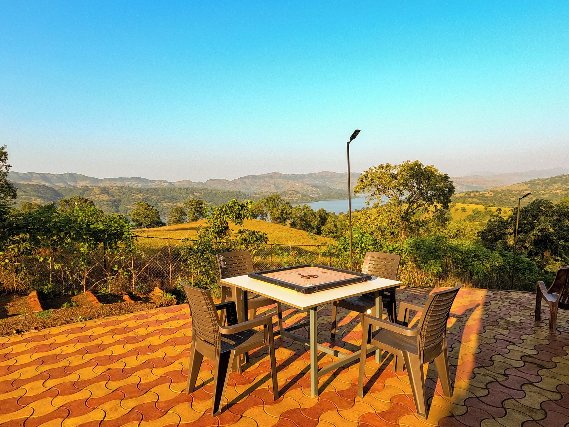 Außen-Kinderspielplatz