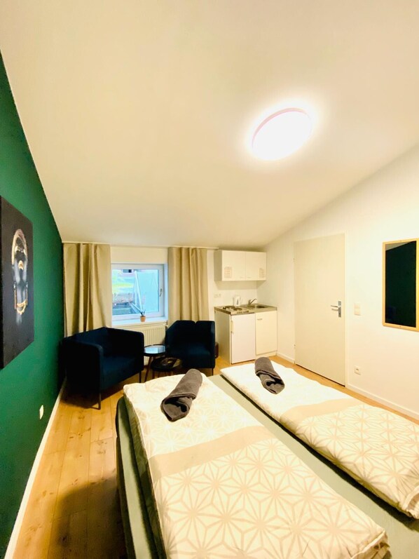 Tabla de planchar con plancha 