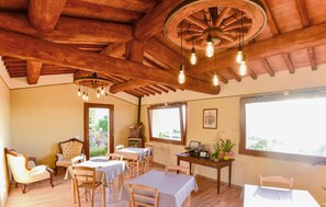 Dining - Pet friendly home in Pescina (Pescina)