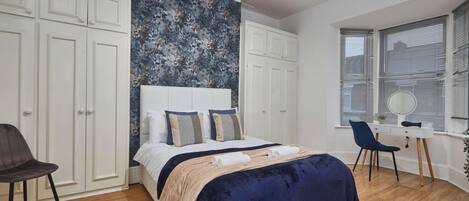 Bügeleisen/Bügelbrett, kostenloses WLAN