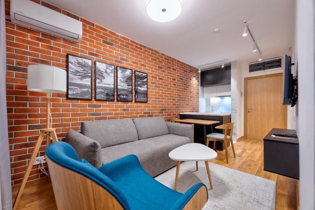 Deluxe Apartment, Balcony, City View | Living area