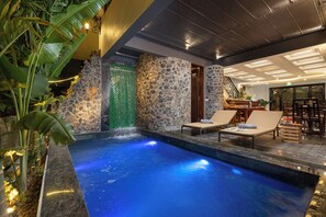 Outdoor pool - Tam Coc Mountain Sunset and Garden Hotel (Hoa Lu)