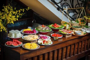 Ilmainen päivittäinen buffetaamiainen 
