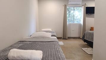 Accès Internet, draps fournis