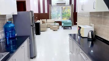 Villa, Gartenblick | Eigene Küche