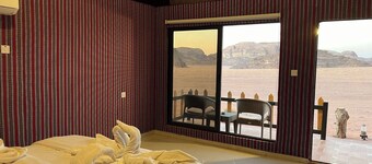 Luxury Desert Deluxe Tent | Private Bathroom & Mountain View