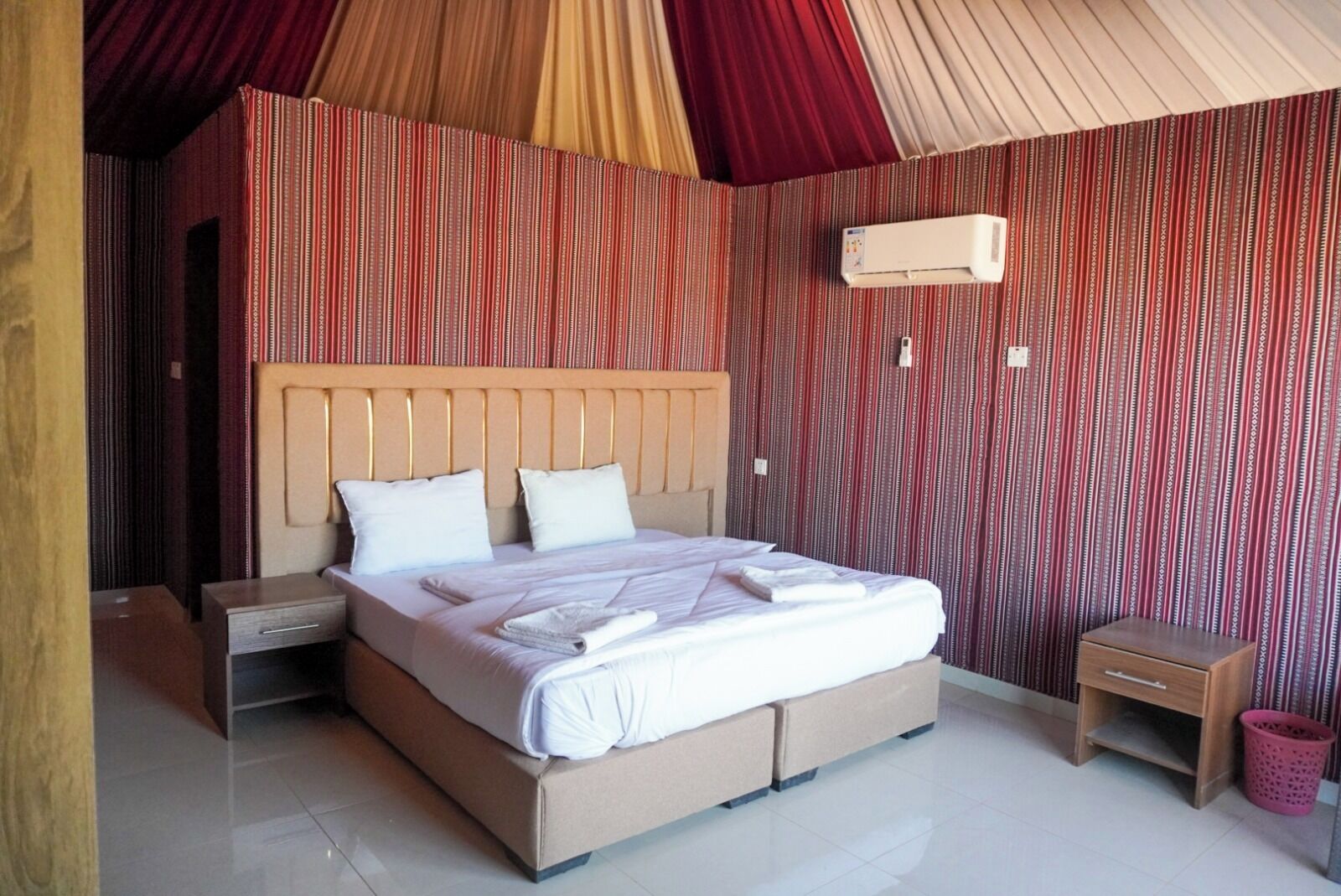 1 bedroom, iron/ironing board, free WiFi