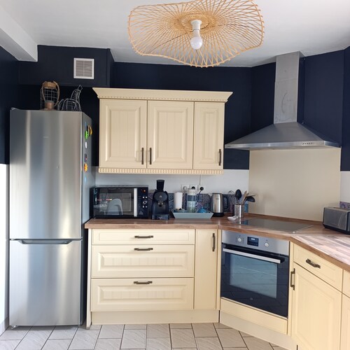 Les jours heureux, maison tout confort proche plage/commerces/cnpe
Chien admis