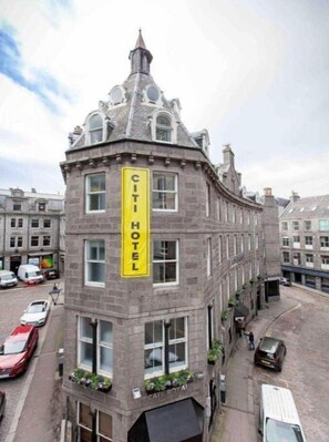 Exterior - Standard Double Room (Aberdeen)