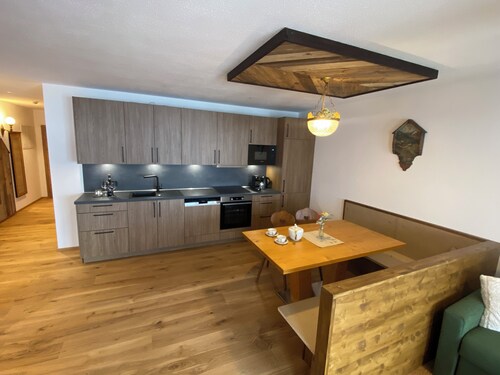Vacation apartment 'Bennis Dahuam' on the Schwendberg/Hippach with top panorama