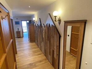 Interior - Vacation apartment 'Bennis Dahuam' on the Schwendberg/Hippach with top panorama (Hippach-Schwendberg)