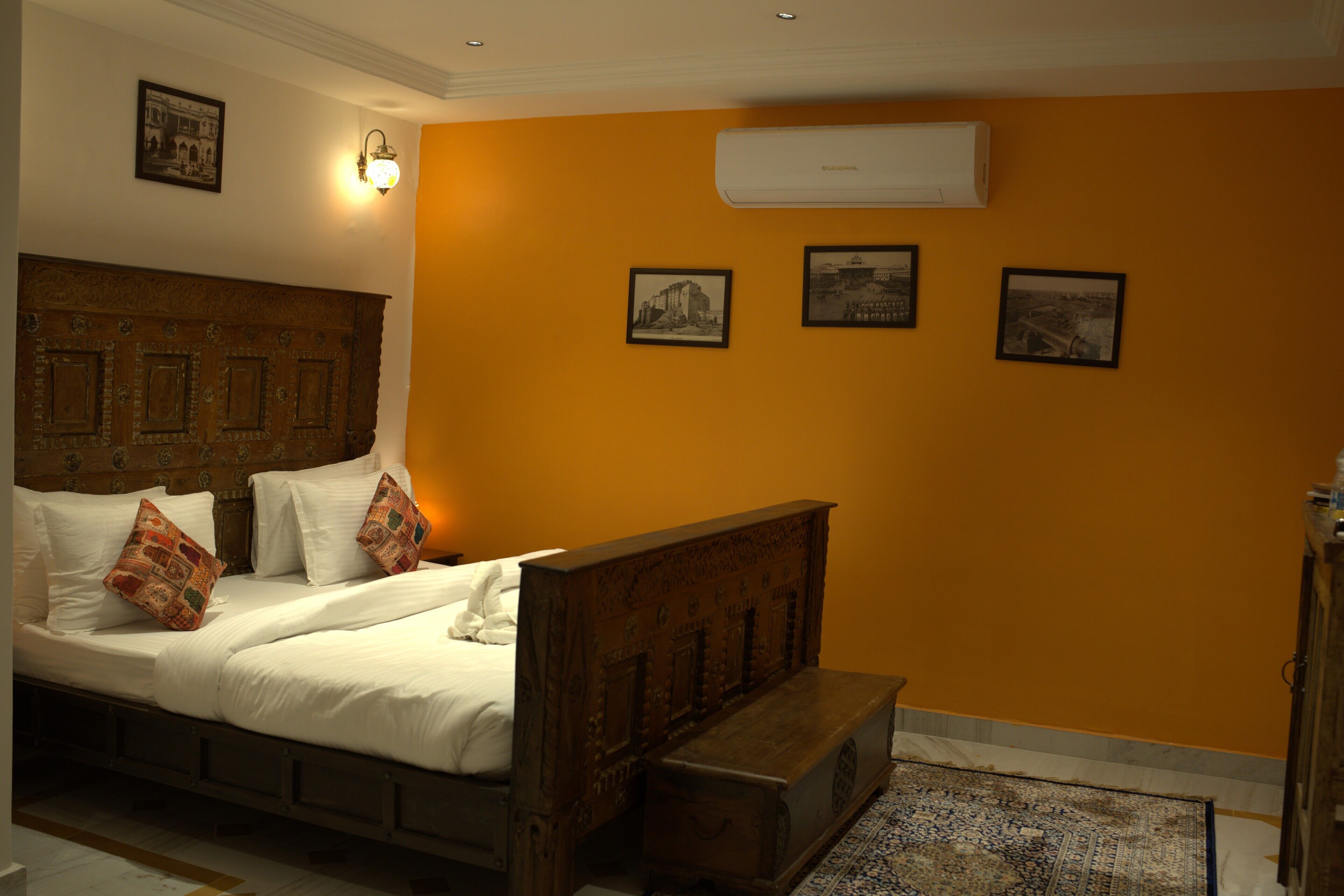 Habitación presidencial, 1 cama King size | Ropa de cama de alta calidad y camas Tempur-Pedic 