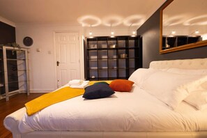 In-room safe, desk, iron/ironing board, travel cot