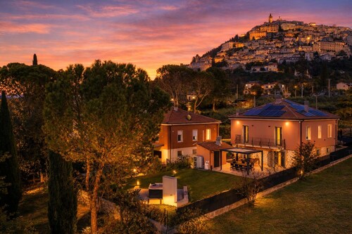 Scappo in Umbria, Casa Ponziano