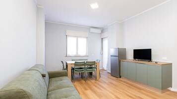 Fernseher
